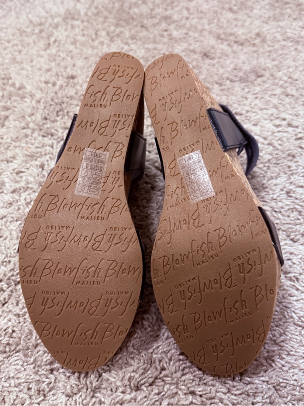 NEW Blowfish Cork Wedge Women's Sz 9 - Picture 6 of 8
